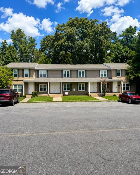 301 Mary LN