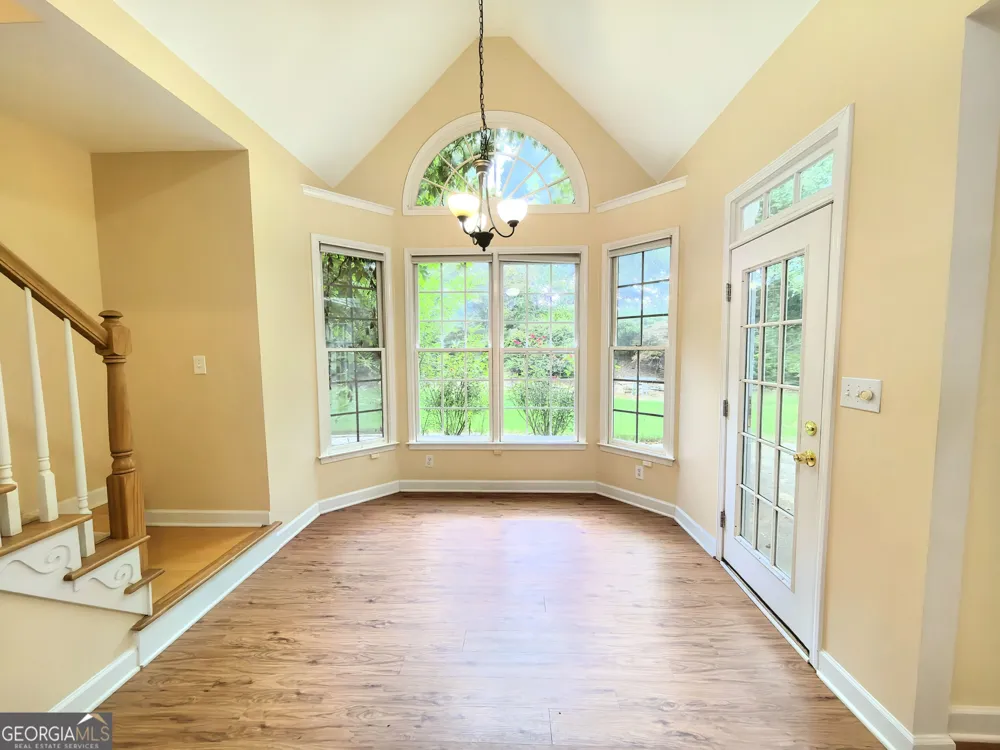 4009 Treemont LN Suwanee, GA 30024