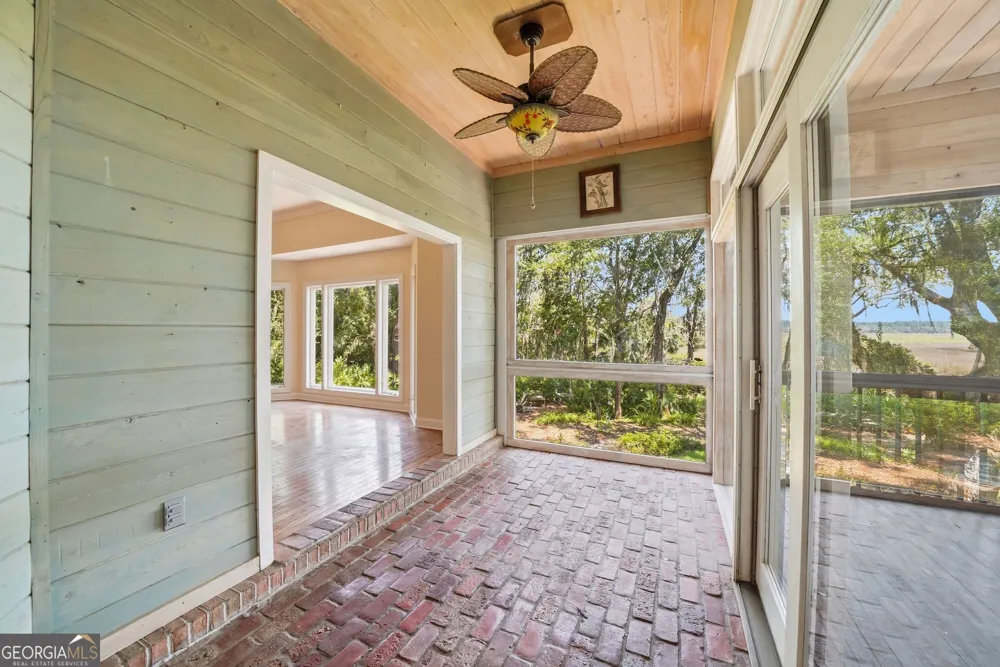 112 Jones Creek DR St. Simons, GA 31522