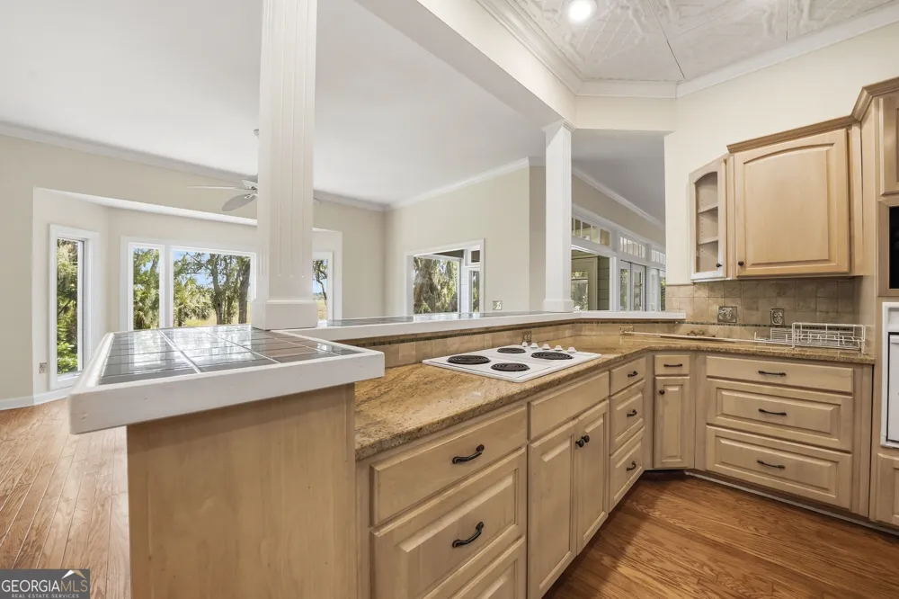 112 Jones Creek DR St. Simons, GA 31522
