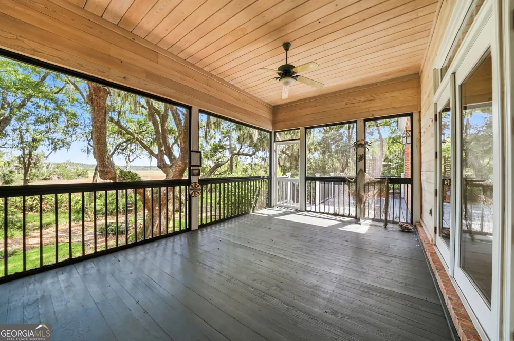 112 Jones Creek DR St. Simons, GA 31522