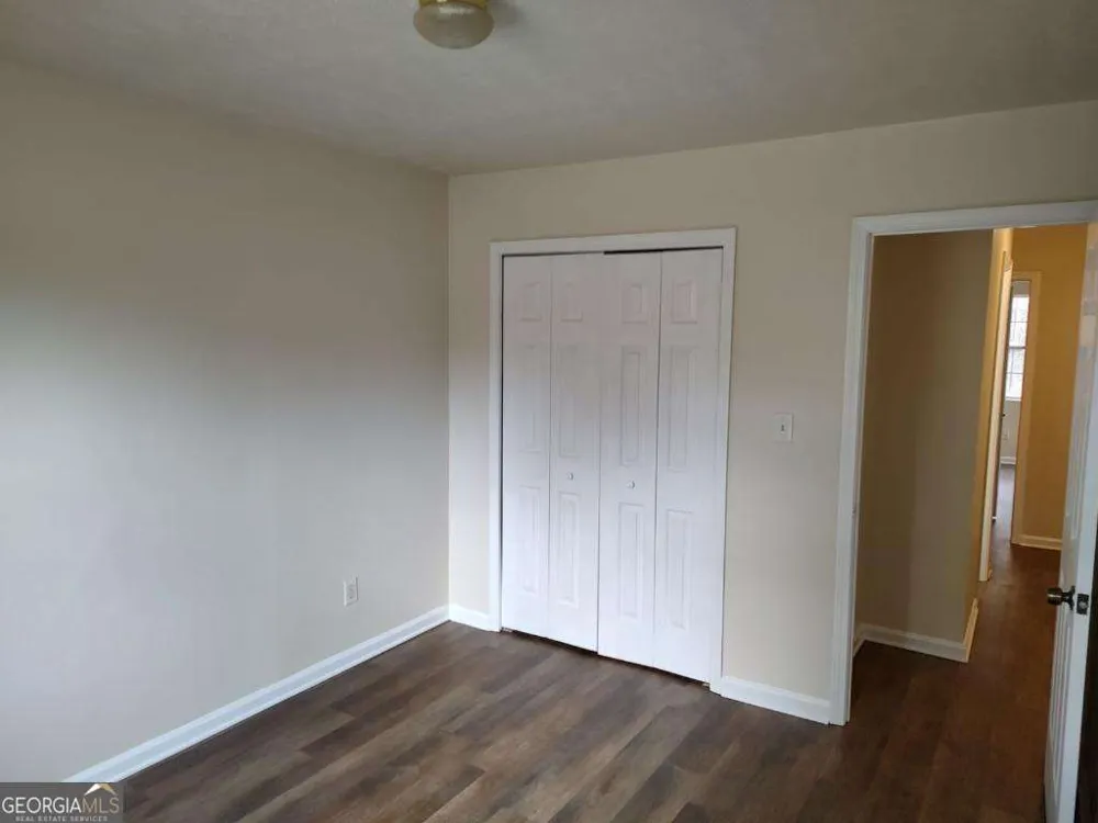 4957 N Redan CIR Stone Mountain, GA 30088