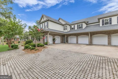 1003 River Oaks DR