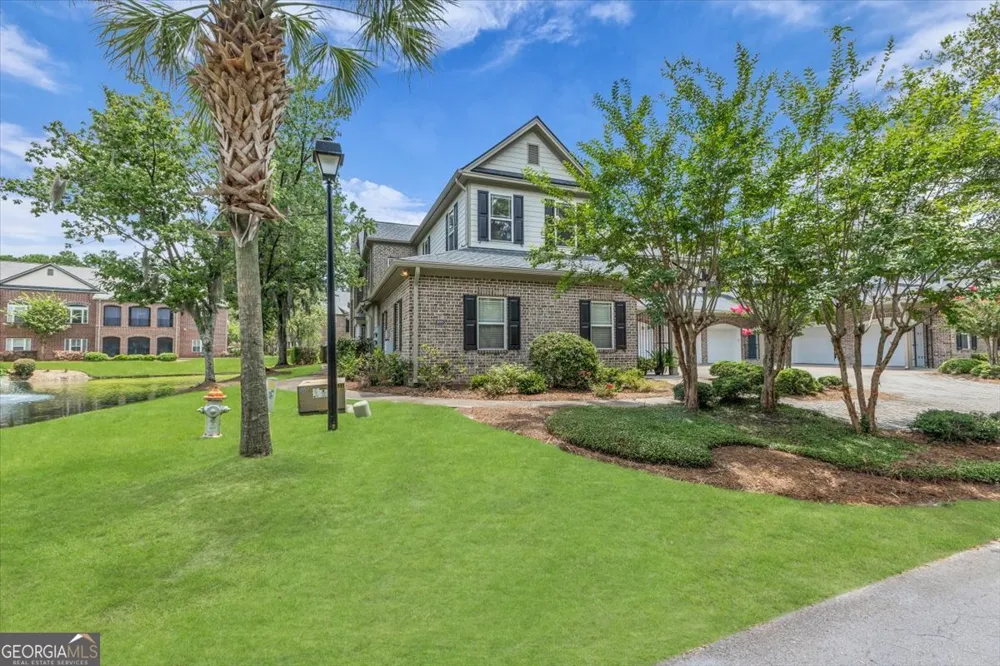 1003 River Oaks DR Richmond Hill, GA 31324
