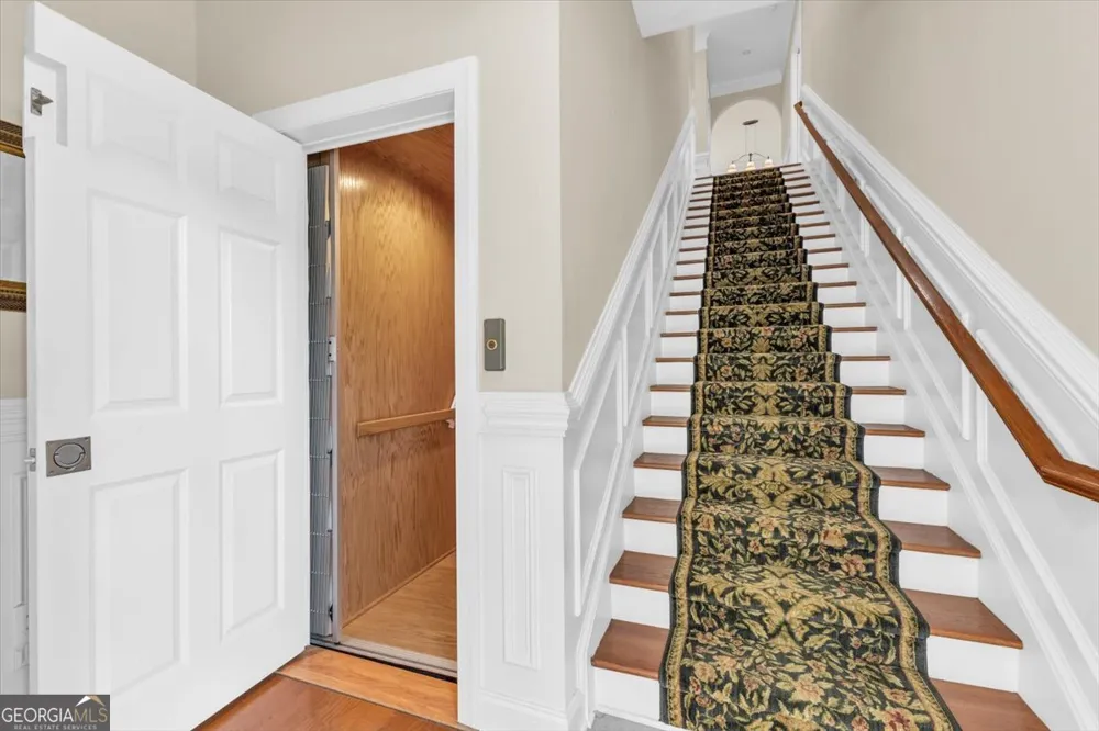 1003 River Oaks DR Richmond Hill, GA 31324