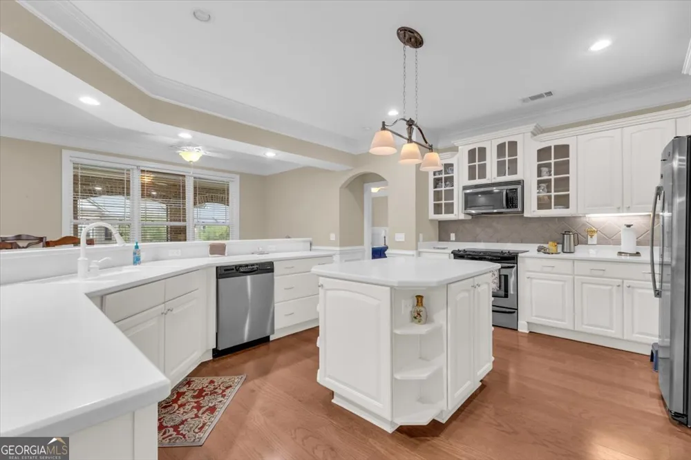 1003 River Oaks DR Richmond Hill, GA 31324