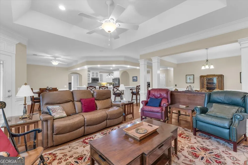 1003 River Oaks DR Richmond Hill, GA 31324