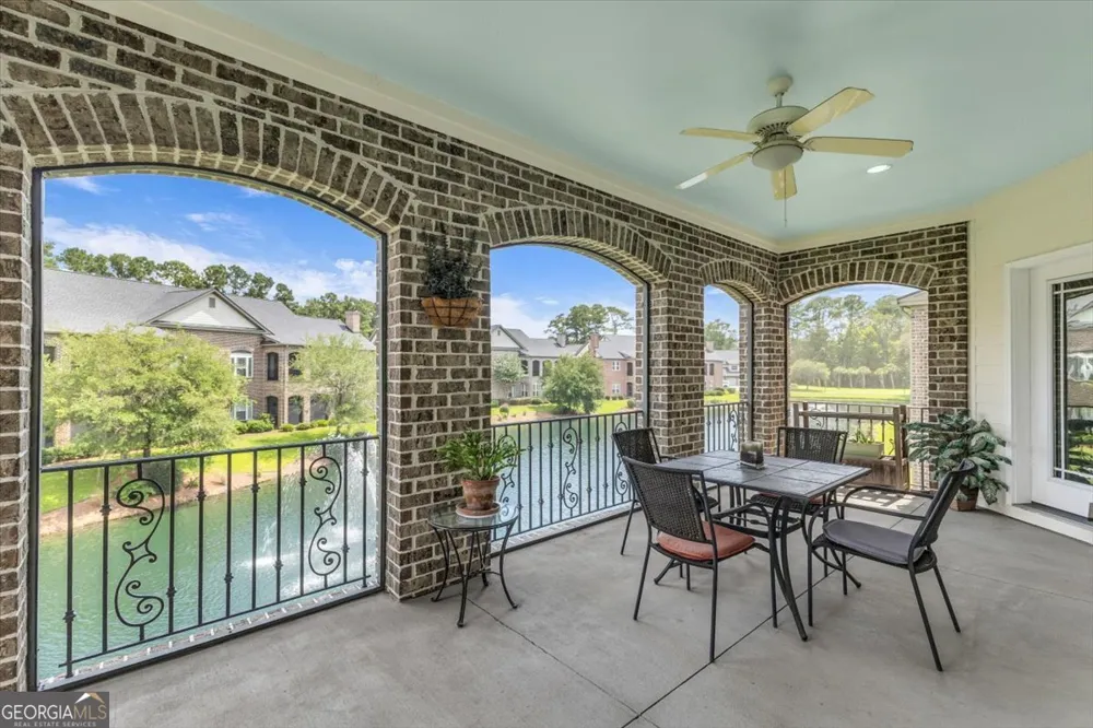 1003 River Oaks DR Richmond Hill, GA 31324