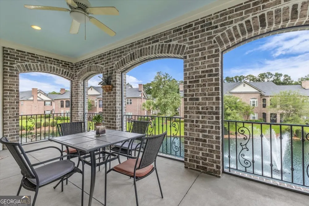 1003 River Oaks DR Richmond Hill, GA 31324