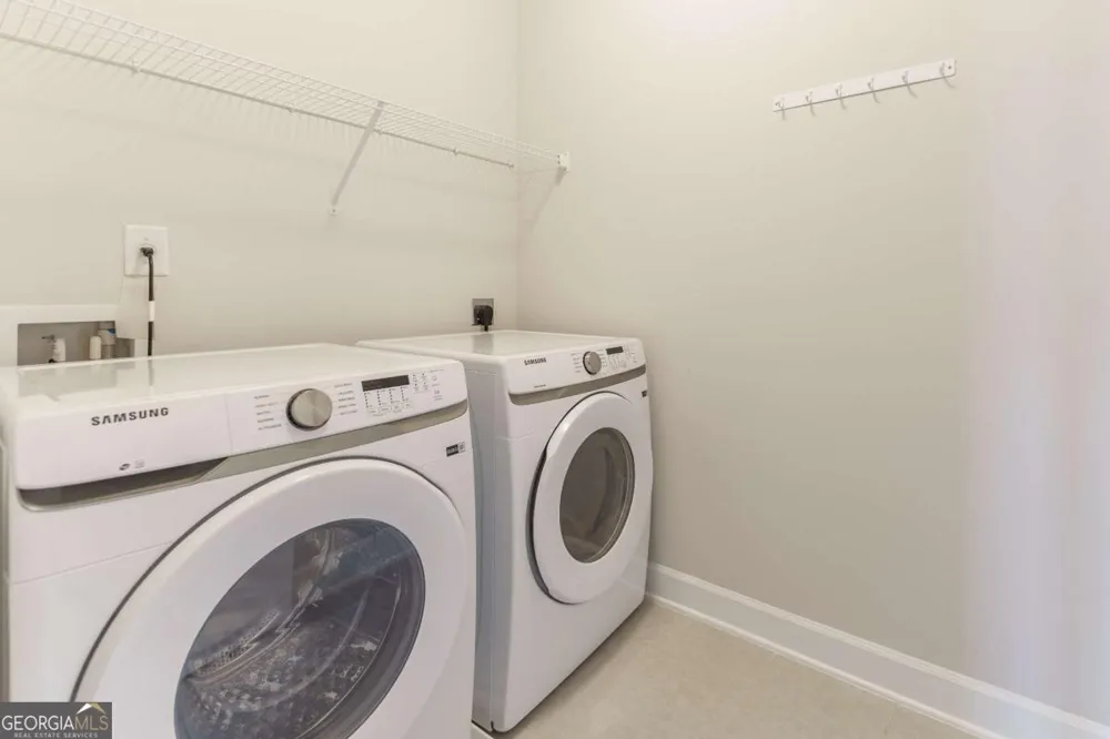 5031 Adler CT Hoschton, GA 30548