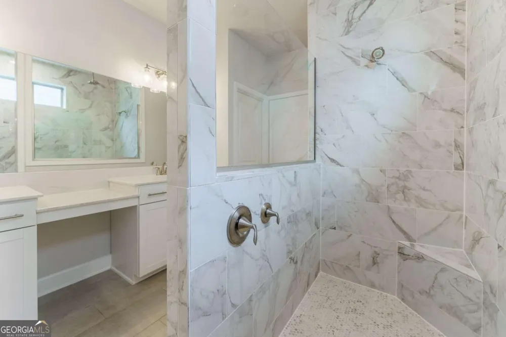 5031 Adler CT Hoschton, GA 30548