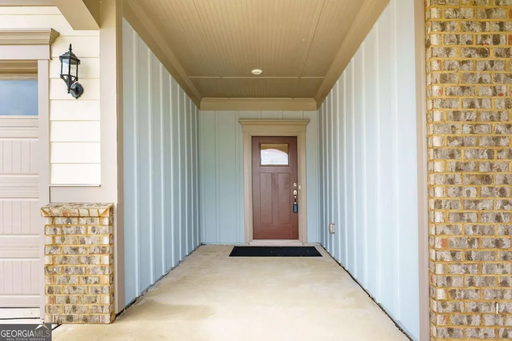 5031 Adler CT Hoschton, GA 30548