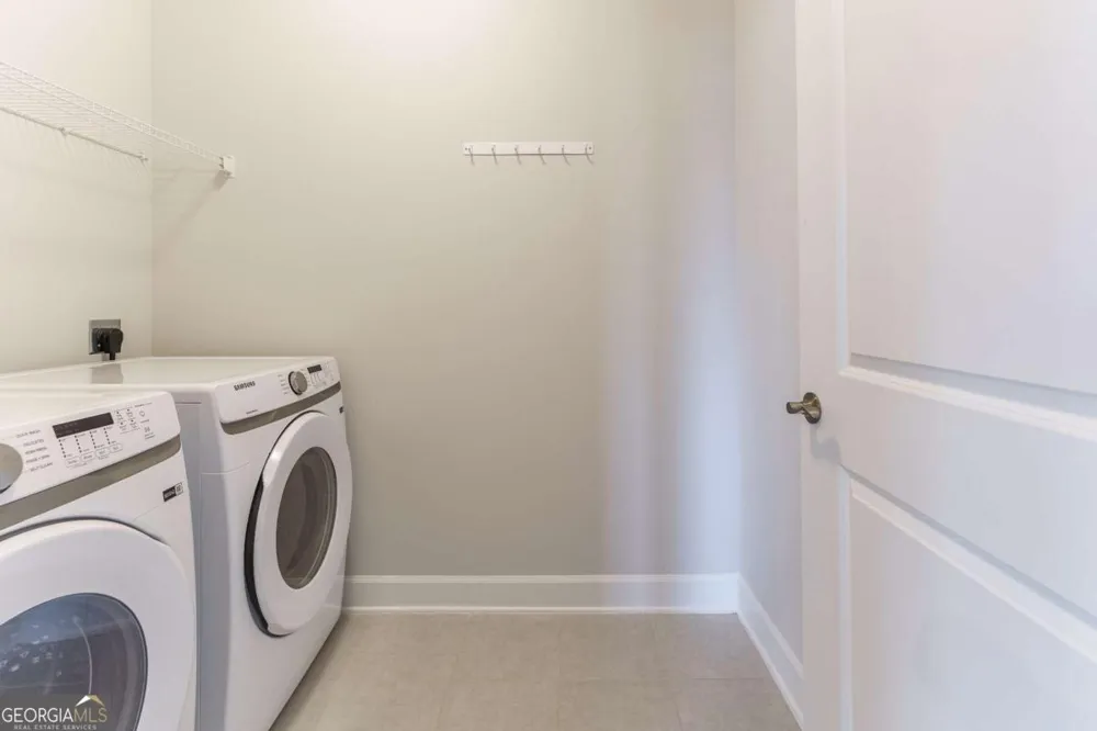 5031 Adler CT Hoschton, GA 30548