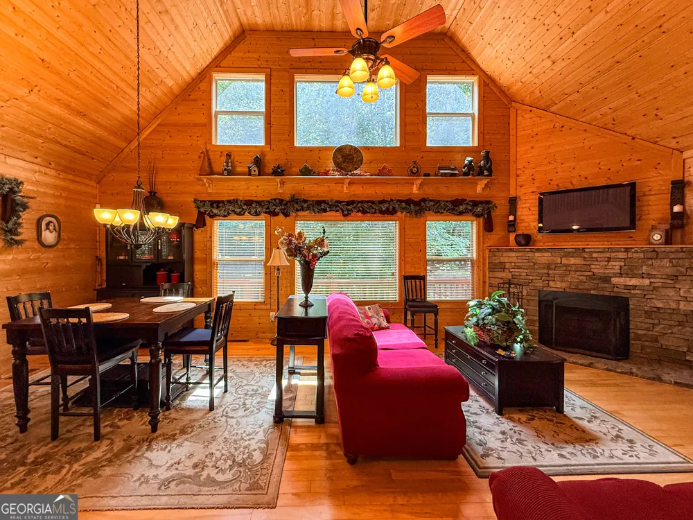 10 Meadow View LN Sautee Nacoochee, GA 30571