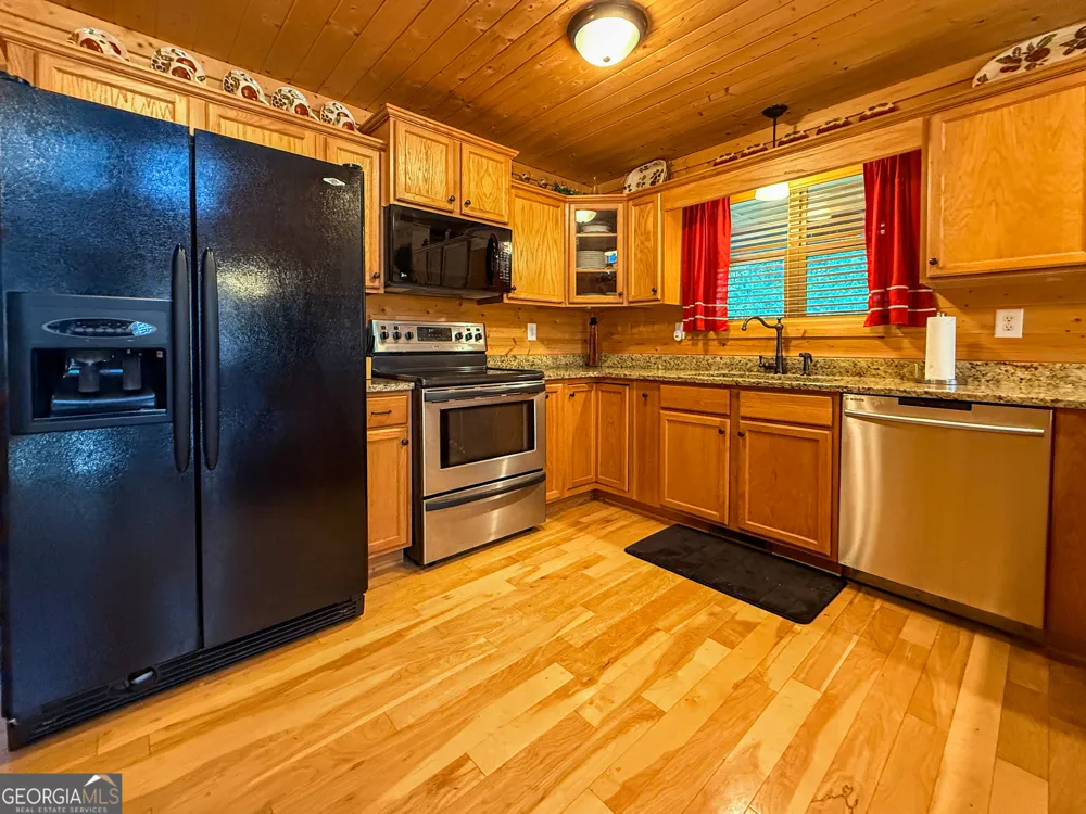 10 Meadow View LN Sautee Nacoochee, GA 30571