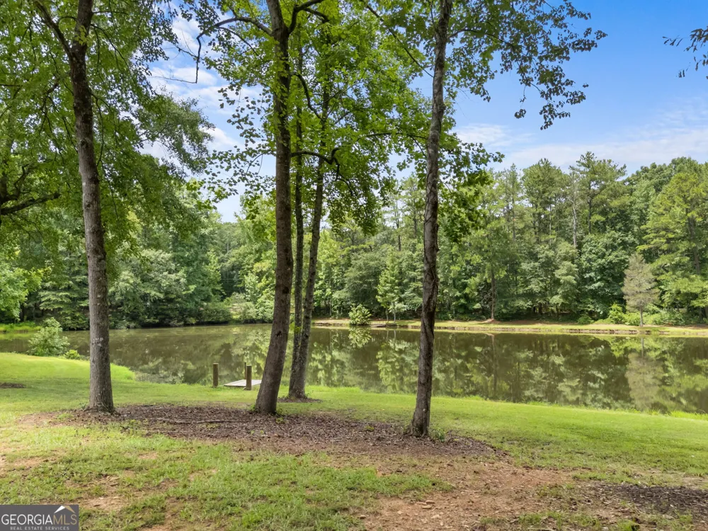 261 McIntosh CIR Jackson, GA 30233