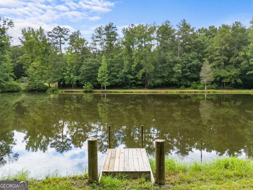 261 McIntosh CIR Jackson, GA 30233