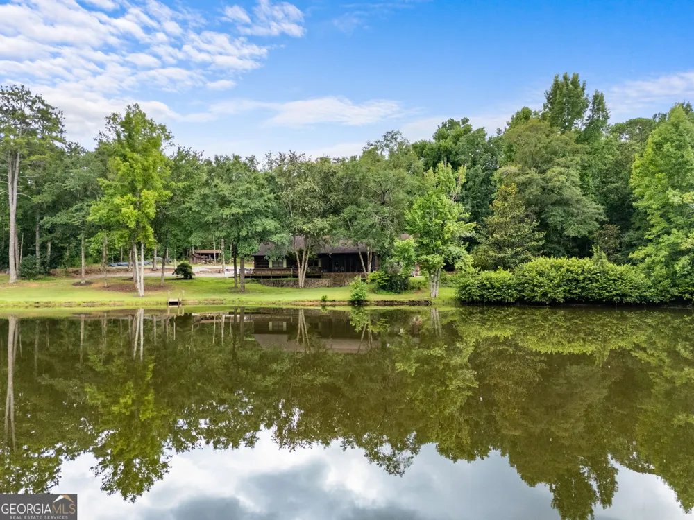261 McIntosh CIR Jackson, GA 30233