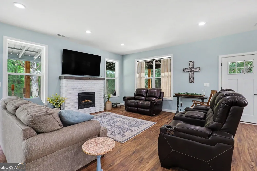 125 Mulberry RD Molena, GA 30258