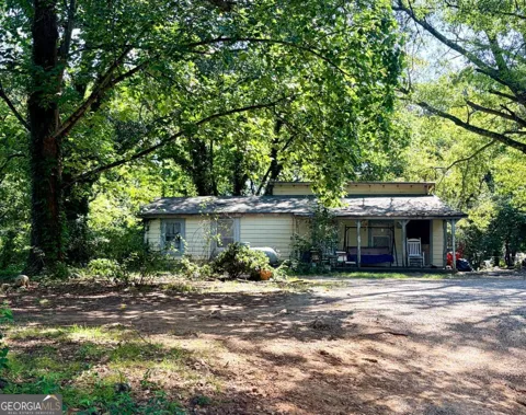 108 Walton ST