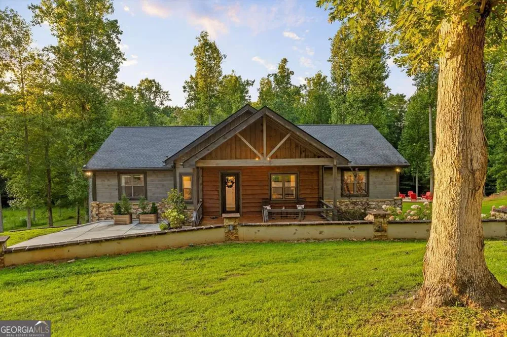 371 Windfield CIR Blue Ridge, GA 30513
