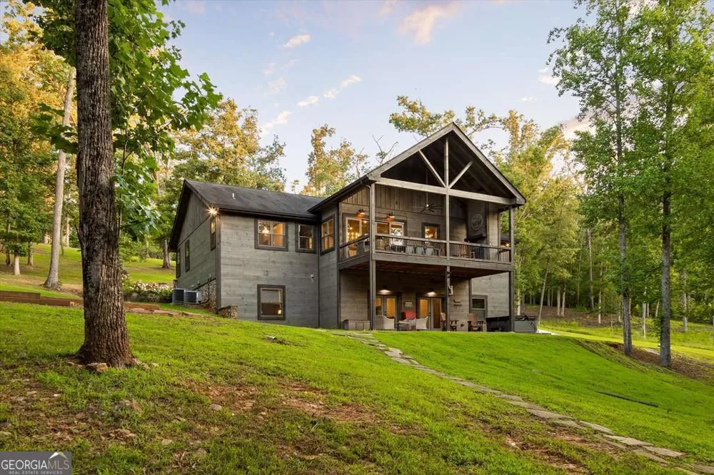 371 Windfield CIR Blue Ridge, GA 30513