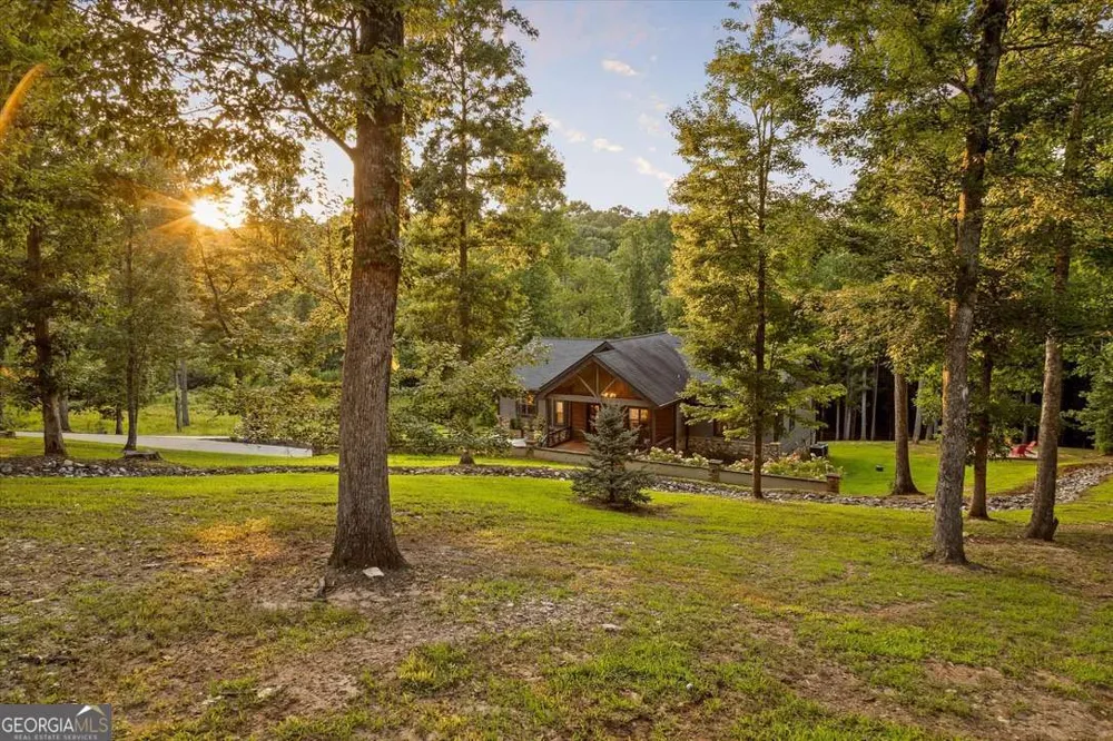 371 Windfield CIR Blue Ridge, GA 30513