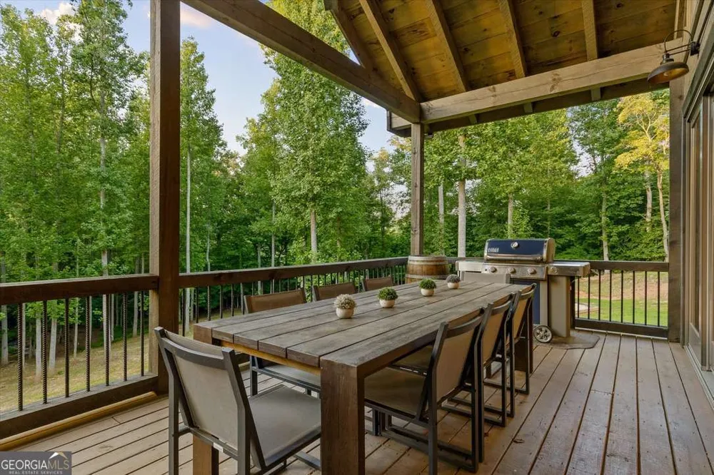 371 Windfield CIR Blue Ridge, GA 30513