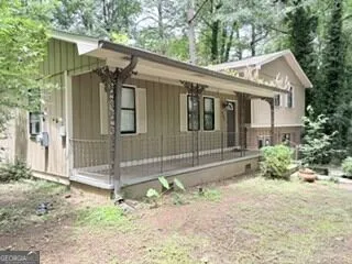 4395 Glade RD