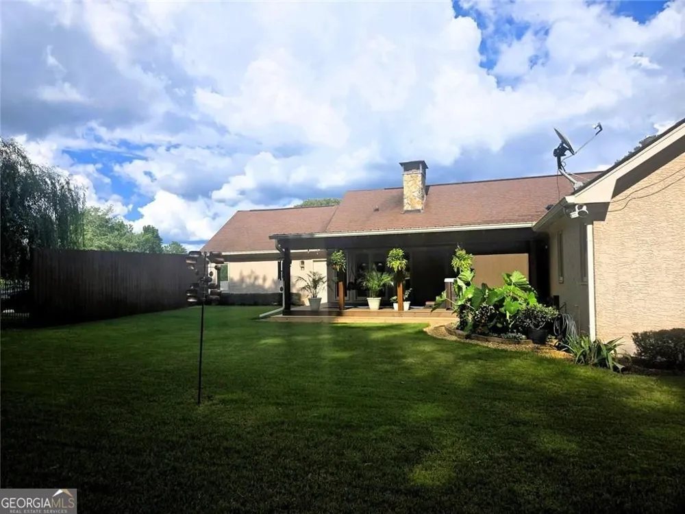 1321 N Brandy SHLS SE Conyers, GA 30013
