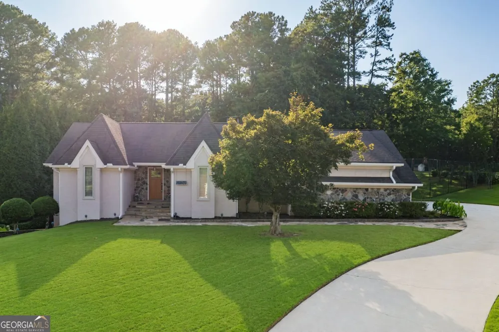 1321 N Brandy SHLS SE Conyers, GA 30013