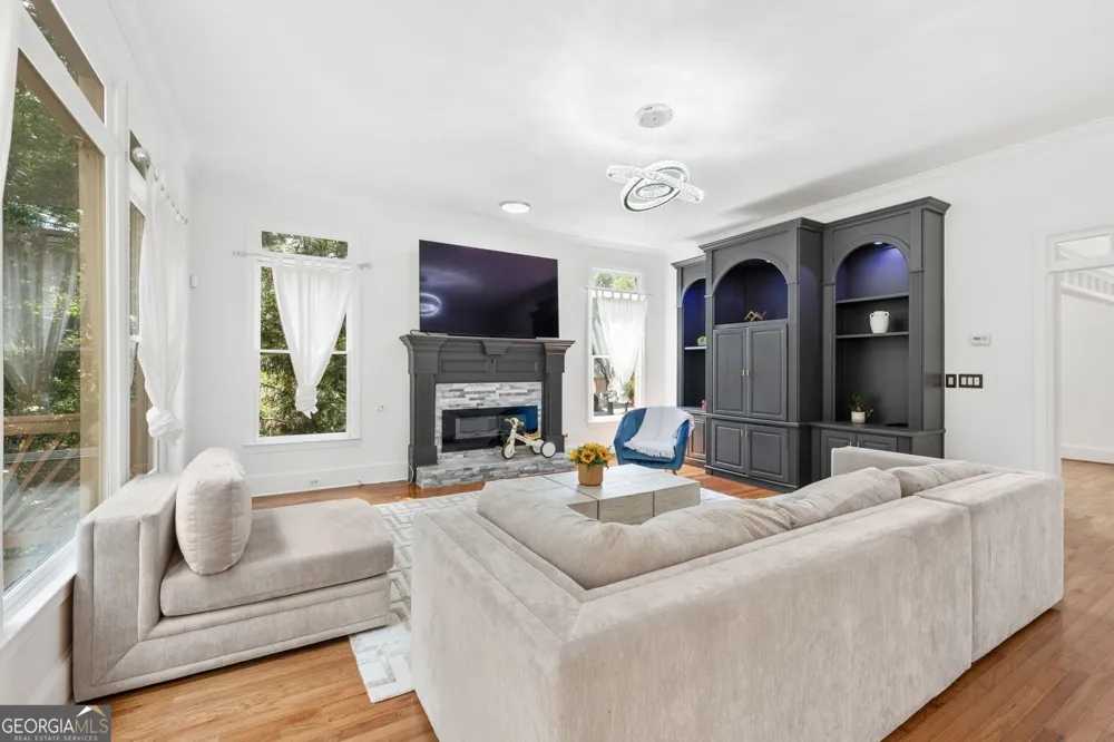 5170 Deerlake DR Alpharetta, GA 30005