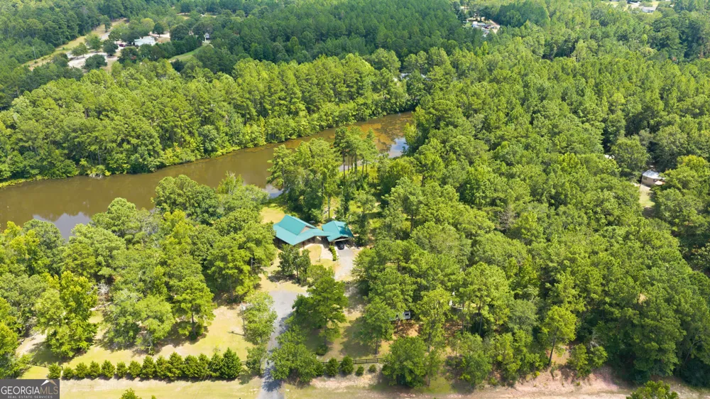 123 Anchor PT Cochran, GA 31014