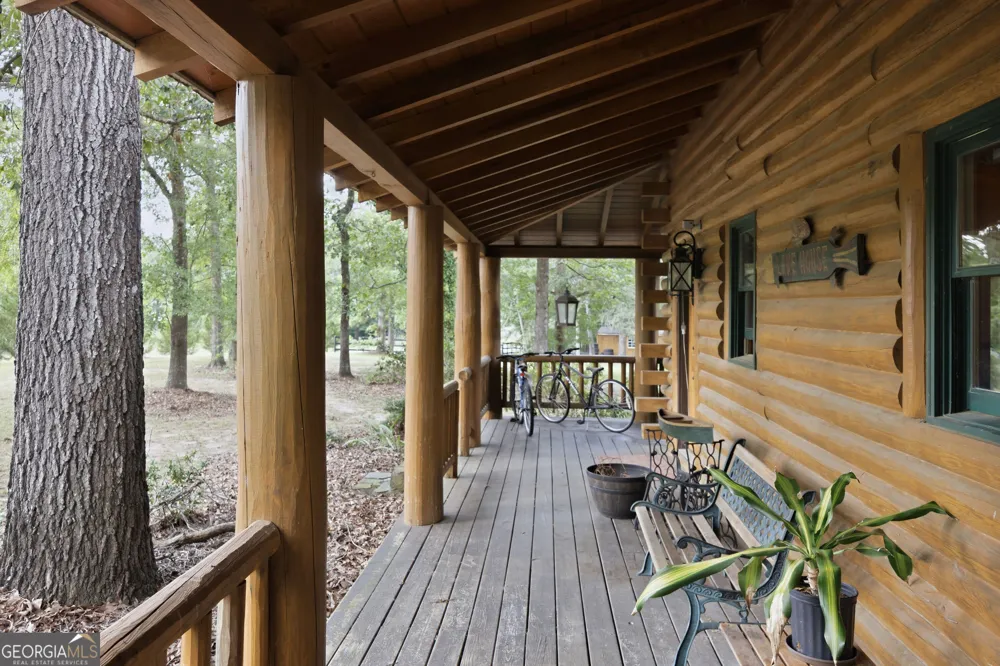123 Anchor PT Cochran, GA 31014