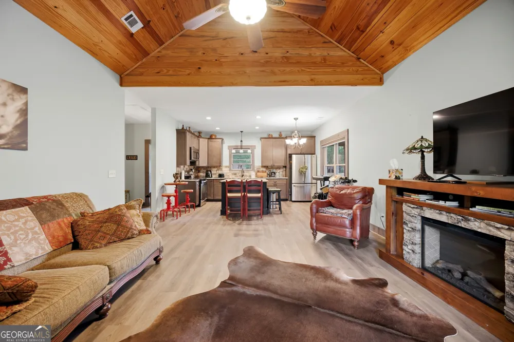 123 Anchor PT Cochran, GA 31014