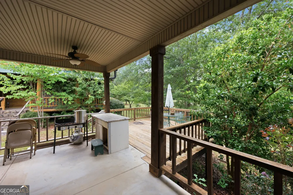 123 Anchor PT Cochran, GA 31014