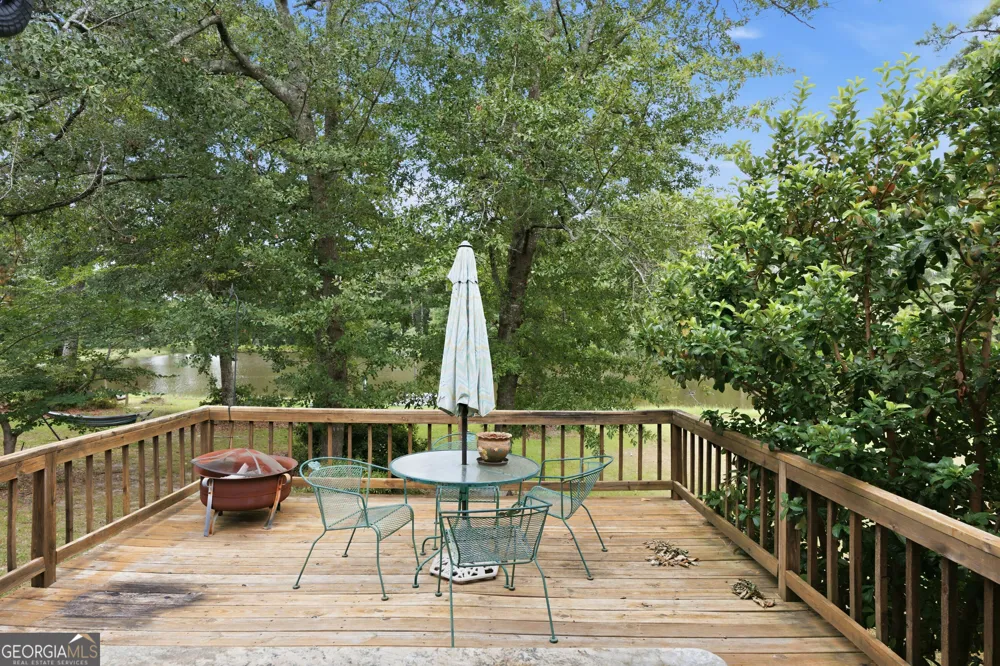 123 Anchor PT Cochran, GA 31014