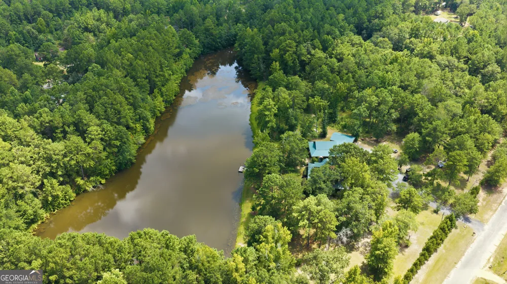 123 Anchor PT Cochran, GA 31014