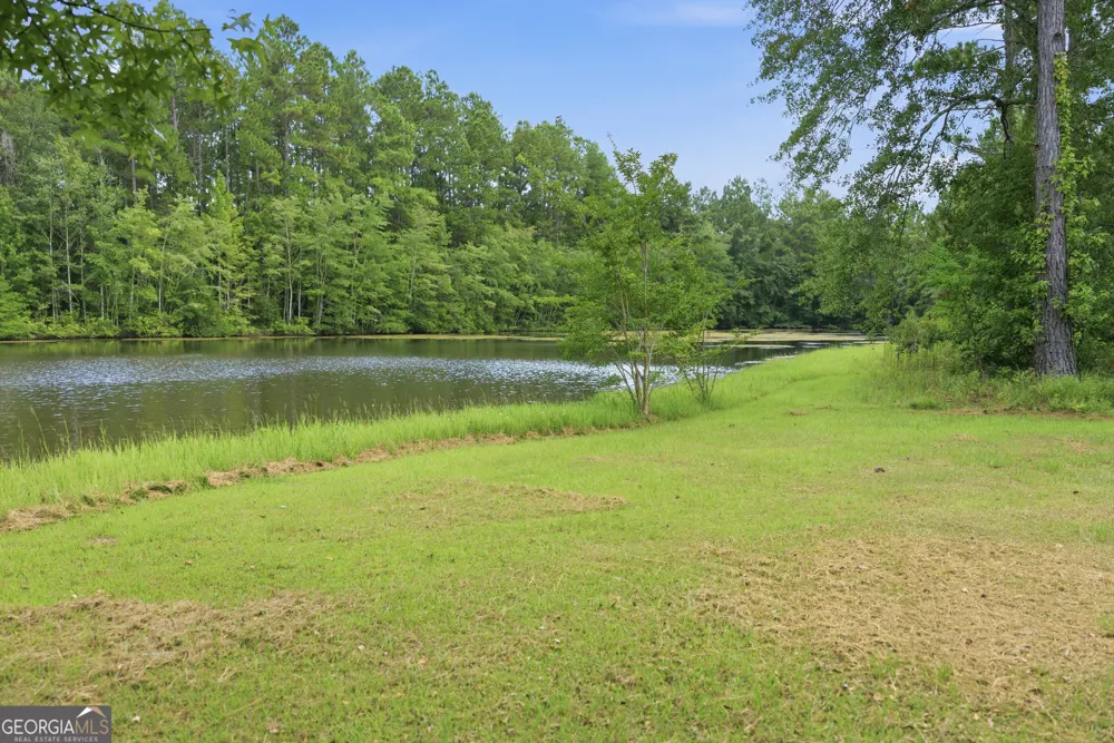 123 Anchor PT Cochran, GA 31014