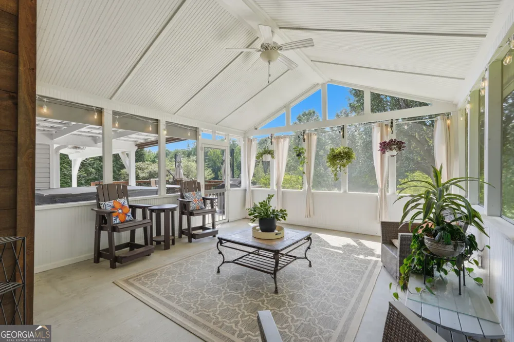 201 Talona Lake TER Ellijay, GA 30536