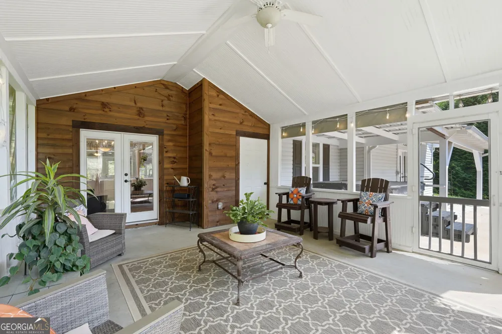 201 Talona Lake TER Ellijay, GA 30536
