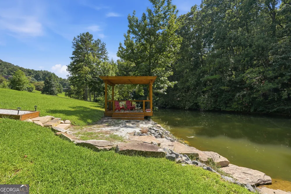 201 Talona Lake TER Ellijay, GA 30536