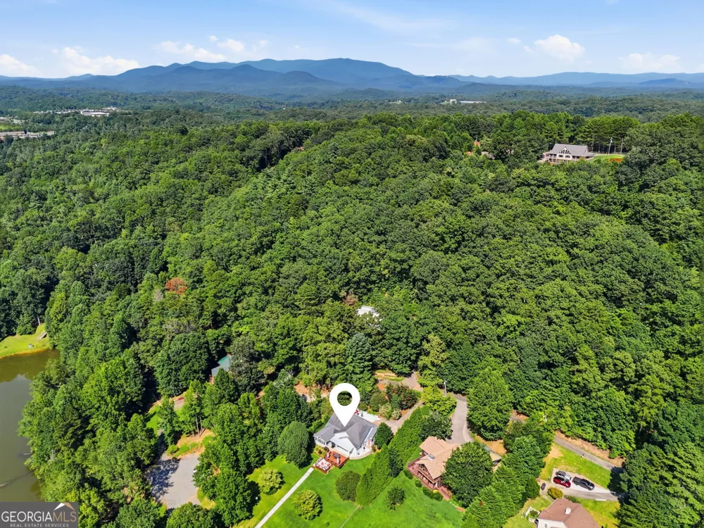 201 Talona Lake TER Ellijay, GA 30536