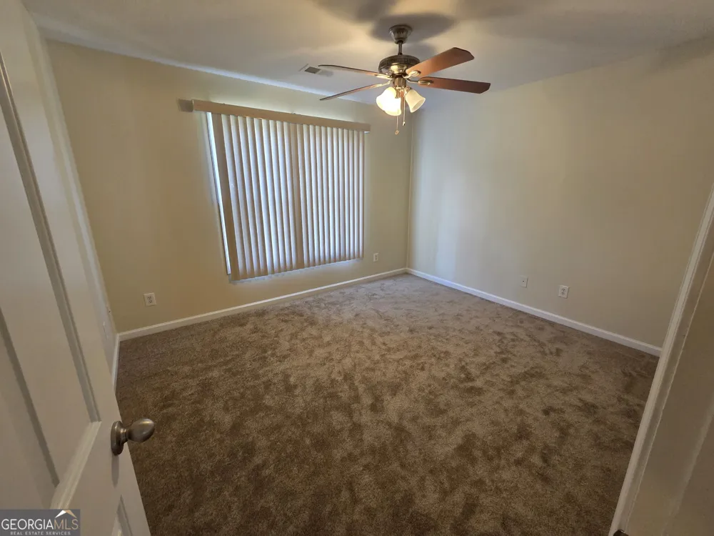 3931 McGuire WAY NW Kennesaw, GA 30144