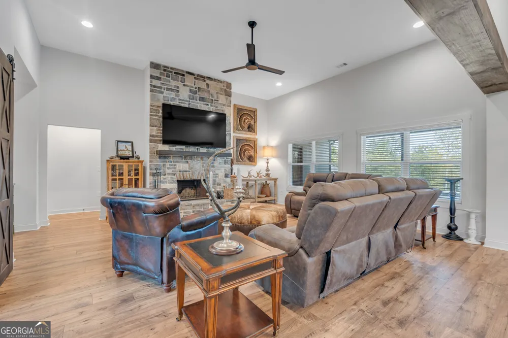 392 Georgian Pines DR Senoia, GA 30276
