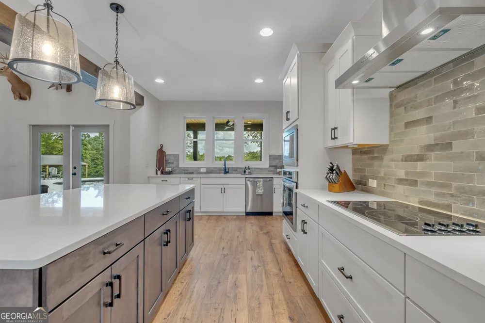 392 Georgian Pines DR Senoia, GA 30276