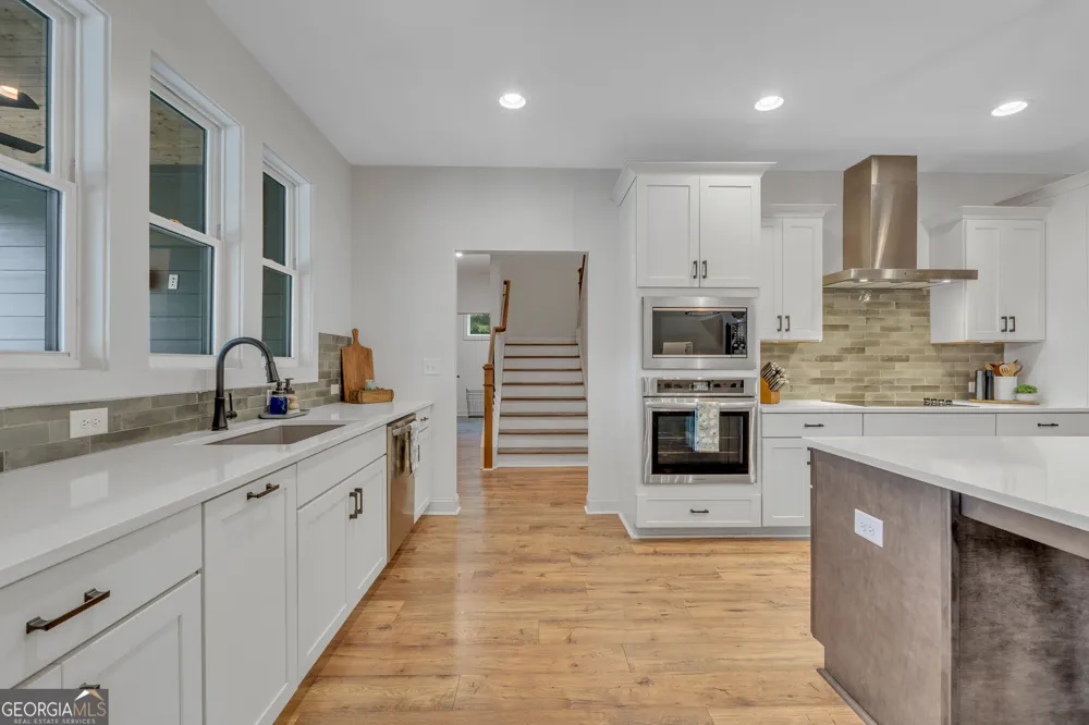 392 Georgian Pines DR Senoia, GA 30276