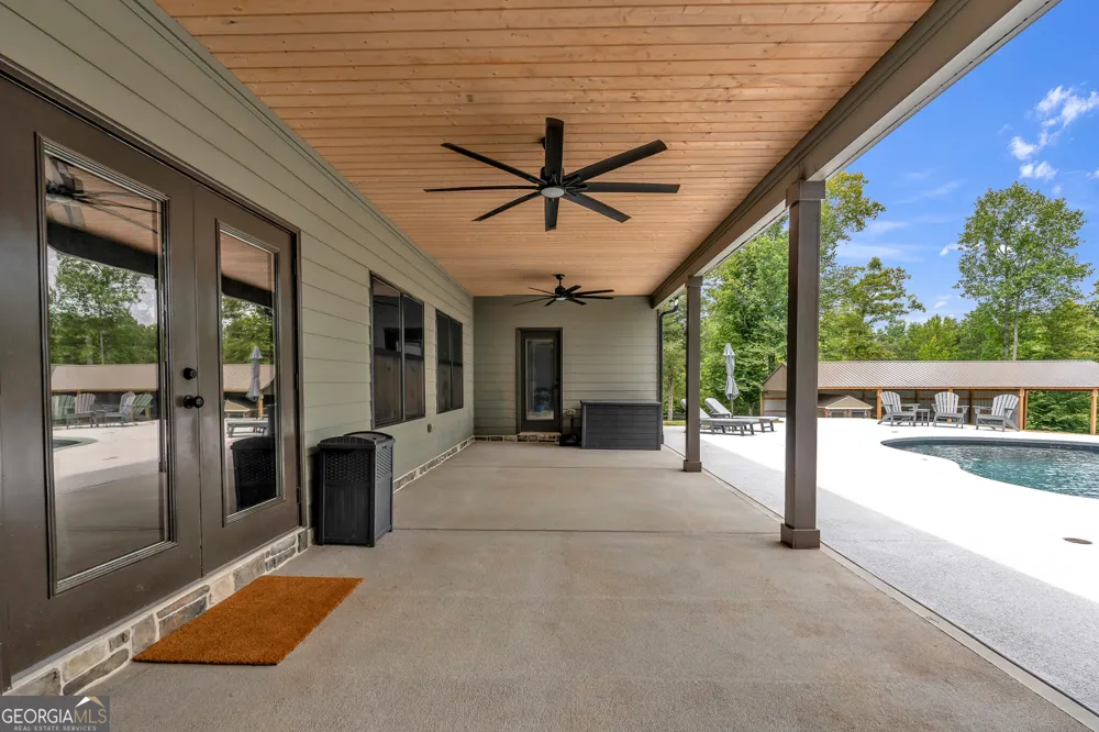 392 Georgian Pines DR Senoia, GA 30276