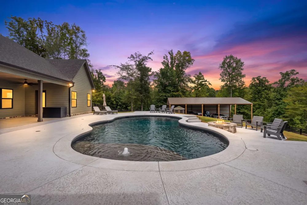 392 Georgian Pines DR Senoia, GA 30276