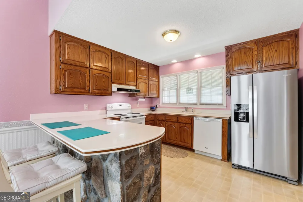 2575 Luella RD Locust Grove, GA 30248